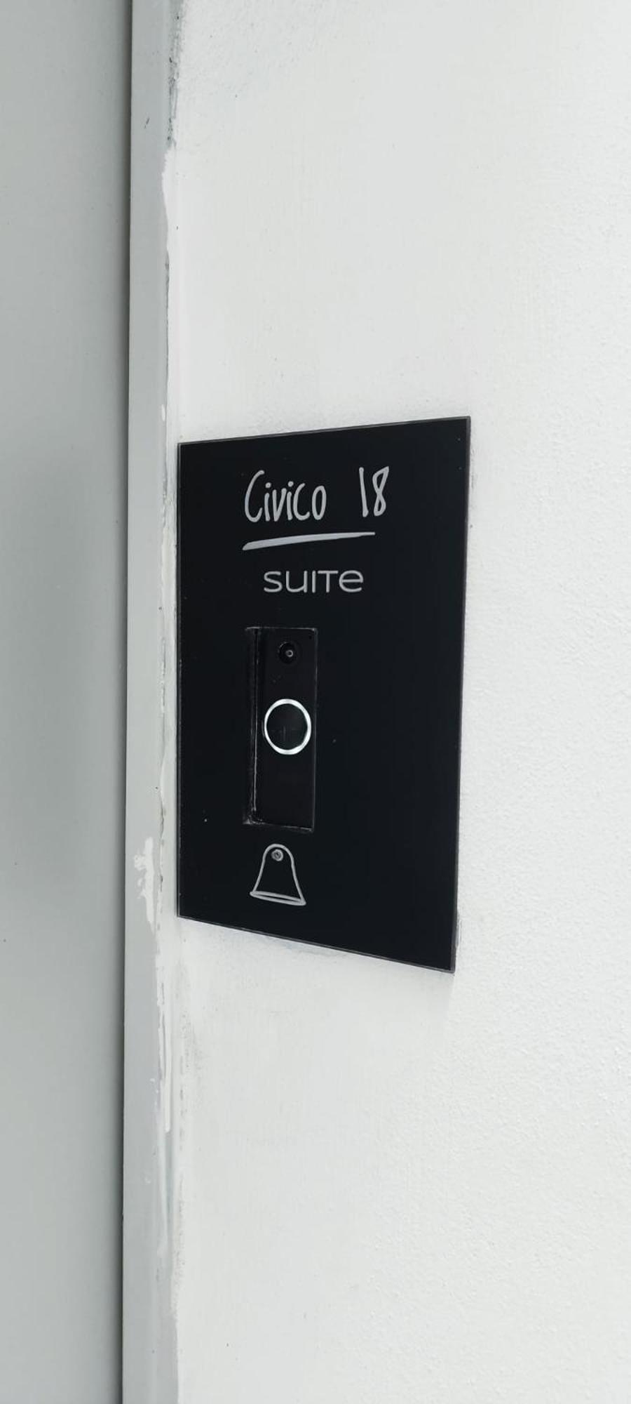 Civico 18 Suite Naples Luaran gambar